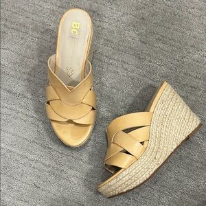 BC Women's Tan wedges